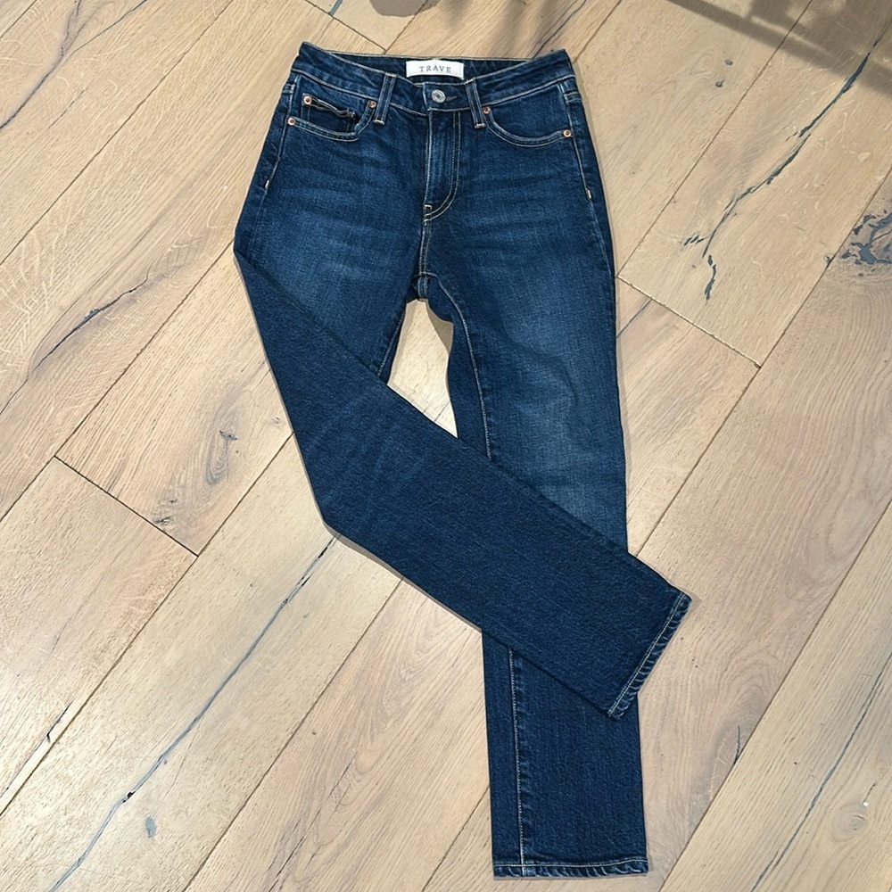 Trave Denim. Size 24.